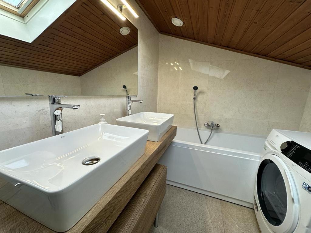 Ferienwohnung Plose Panorama House Brixen Exterior foto